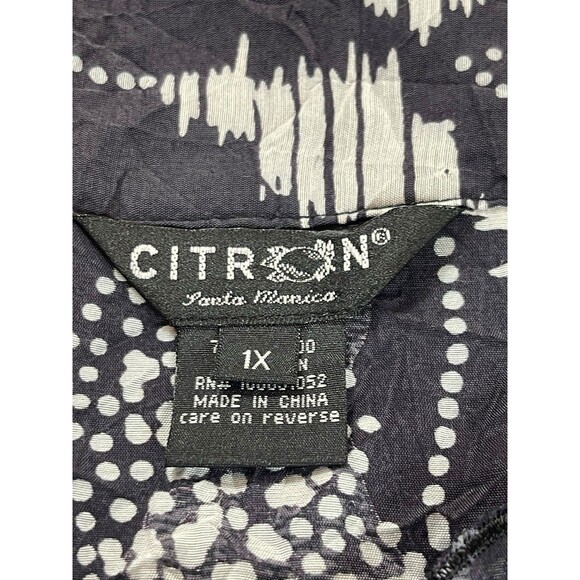 Citron Santa Monica 1X Black White Butterfly Floral Top Button Bamboo Blend READ - Picture 7 of 13